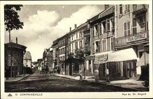 Ak Contrexéville Vosges, Rue du Dr. Bagard