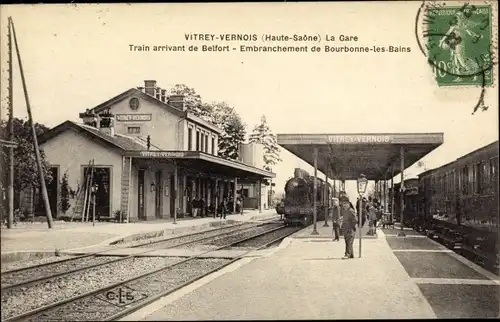 Ak Vitrey sur Mance Haute Saone, La Gare, Eisenbahn