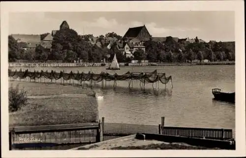 Ak Prenzlau in der Uckermark, Teilansicht, Fischernetze