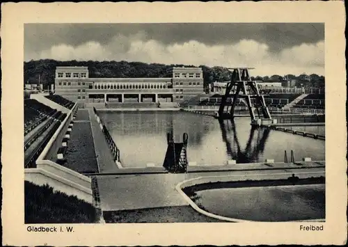 Ak Gladbeck im Ruhrgebiet Westfalen, Freibad, Sprungturm