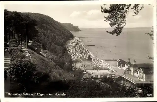 Ak Ostseebad Sellin auf Rügen, Am Hochufer, Strandhaus, Meerblick