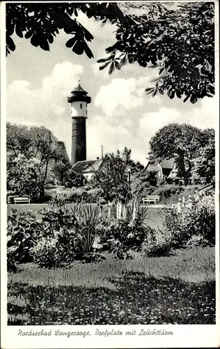 Ak Nordseebad Wangerooge in Ostfriesland, Dorfplatz mit Leuchtturm