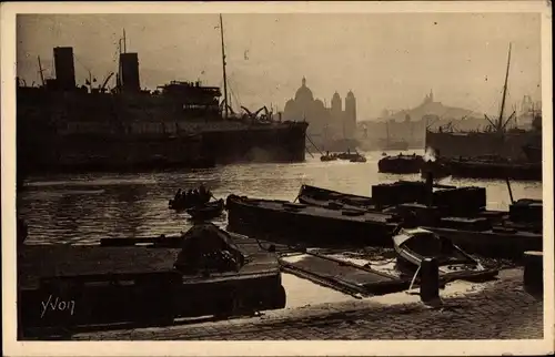 Ak Marseille Bouches du Rhône, Le Port de la Joliette