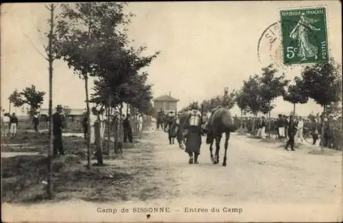 Ak Sissonne Aisne, Entree du Camp