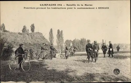 Ak Rebais Seine et Marne, Bataille de la Marne, Fouvriers prenant les Instructions, Campagne 1914