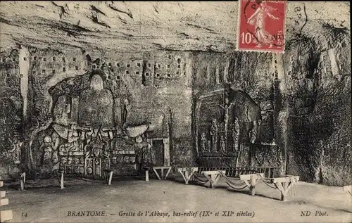 Ak Brantôme Dordogne, Grotte de l'abbaye, bas-relief IXe et VIIe siècles