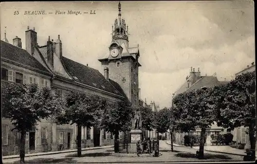 Ak Beaune Côte d’Or, PLace Monge, Statue, Horloge