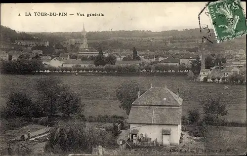 Ak Tour du Pin Isere, Vue generale