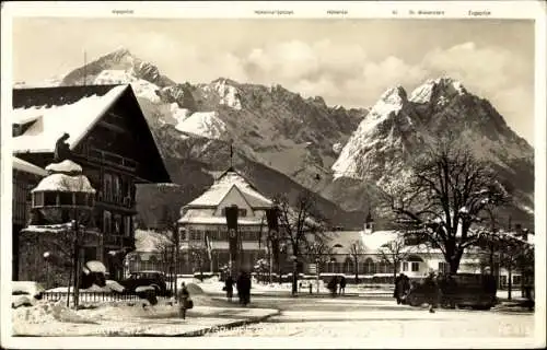 Ak Garmisch Partenkirchen in Oberbayern, Marktplatz mit Zugspitzgruppe
