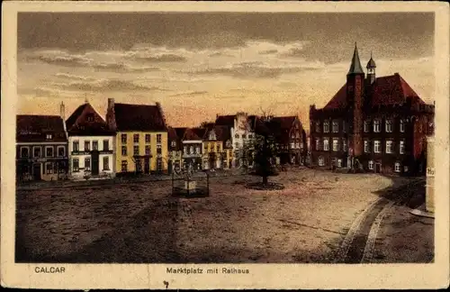 Ak Kalkar am Niederrhein, Marktplatz mit Rathaus und Geschäften