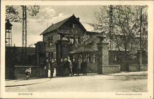 Ak Siegburg an der Sieg, Feuerwerkslaboratorium, Eingang, Wasserturm