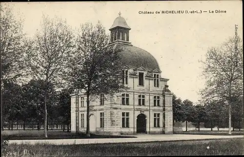 Ak Richelieu Indre et Loire, Le Chateau, Le Dome