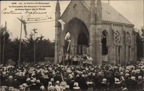 Ak Rumengol Finistère, La Procession des Miracles a la Chapelle de Notre Dame