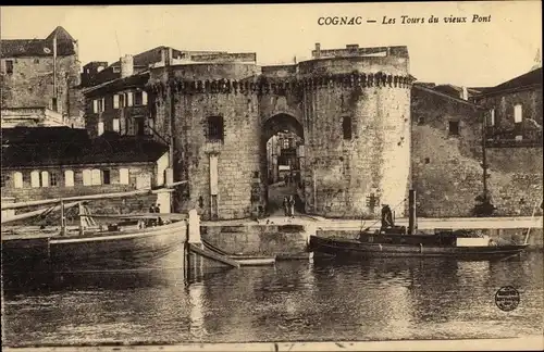 Ak Cognac Charente, Les Tours du vieux Pont