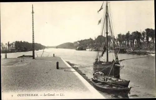 Ak Ouistreham Calvados, Le Canal