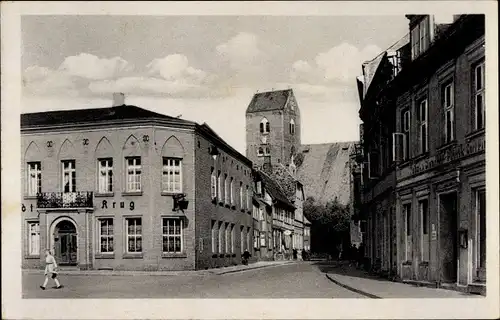 Ak Parchim in Mecklenburg Vorpommern, Waagestraße, Kirche