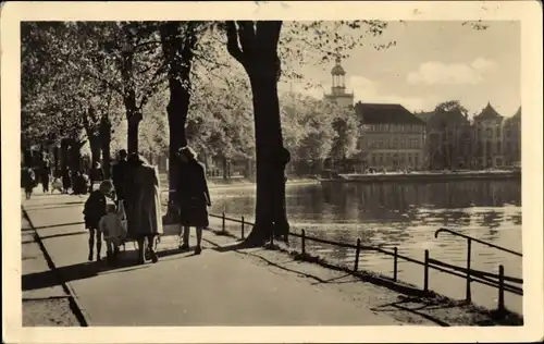 Ak Schwerin in Mecklenburg, Pfaffenteich, Haus der Kultur