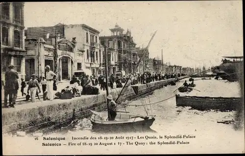 Ak Thessaloniki Griechenland, Les Quais, Splendid Palace, Ruinen nach Brand 1917