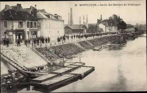 Ak Montluçon Allier, Sortie des Ouvriers de Saint Jacques