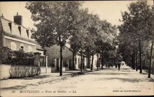 Ak Montluçon Allier, Route de Moulins