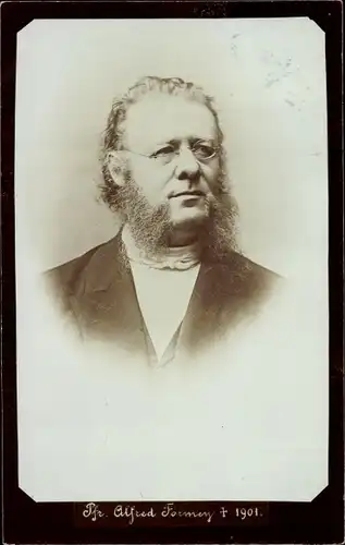 Foto Ak Pfarrer und Dichter Alfred Formey, Portrait