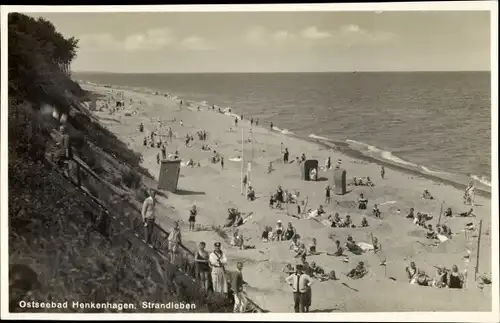 Ak Ustronie Morskie Henkenhagen Pommern, Strandleben