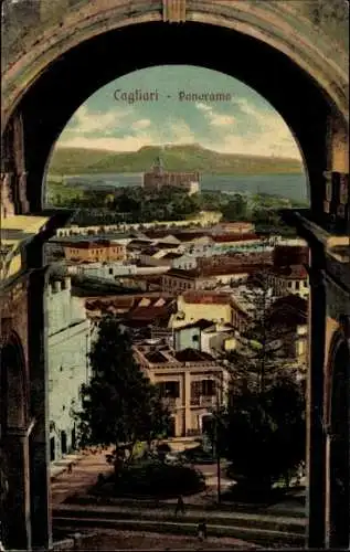 Ak Cagliari Sardegna, Panorama, Blick auf die Stadt