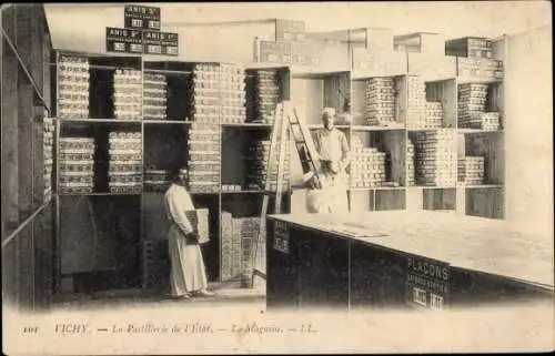 Ak Vichy Allier, La Pastillerie de l'Etat, Le Magasin