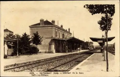 Ak Sathonay Ain, Interieur de la Gare Sathonay-Rillieux