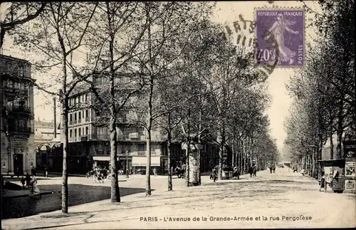 Ak Paris XVI. Arrondissement Passy, L'Avenue de la Grande Armee, La Rue Pergolese