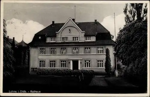 Ak Lohne in Oldenburg, Rathaus, Vorderseite, Garten