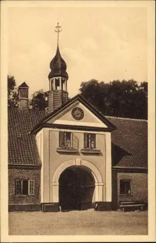 Ak Damp in Schleswig Holstein, Herrenhäuser, Torhaus