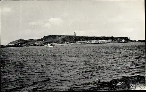 Ak Nordseeinsel Helgoland, Reede mit Hafen vom Wasser
