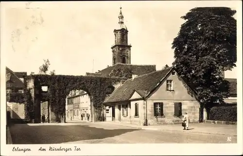 Ak Erlangen in Mittelfranken Bayern, Partie am Nürnberger Tor, Kirchturm