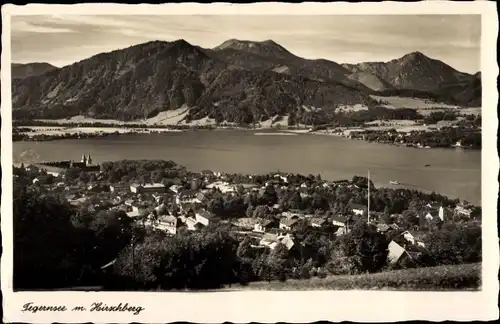 Ak Tegernsee in Oberbayern, Blick über den See zum Hirschberg