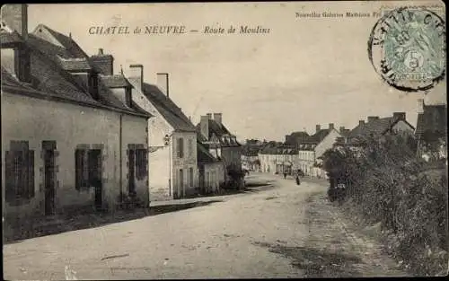Ak Chatel de Neuvre Allier, Route de Moulins