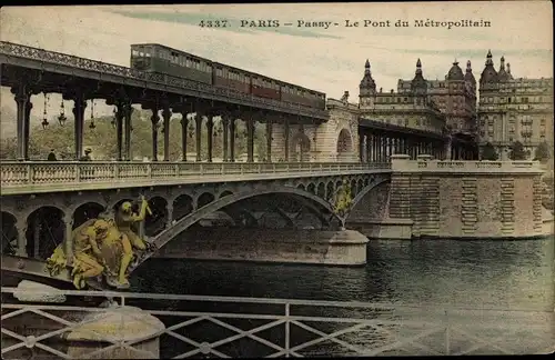 Ak Paris XVI. Arrondissement Passy, Le Pont du Metropolitain