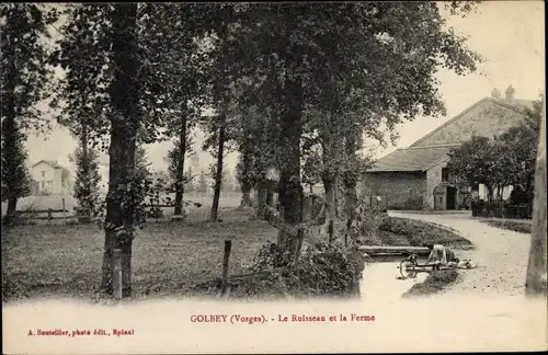 Ak Golbey Lothringen Vosges, Le Ruisseau et la Ferme