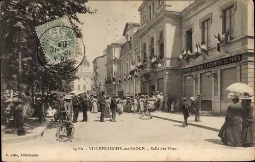 Ak Villefranche sur Saône Rhône, Salle des fêtes, Menschenansammlung, comptoir national d'escompte