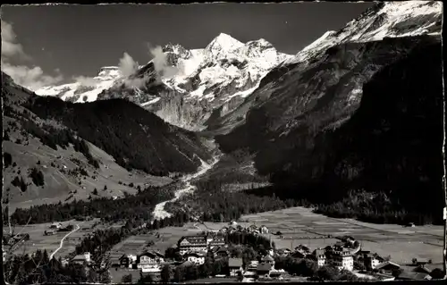 Ak Kandersteg Kanton Bern, Panorama mit Blümlisalp