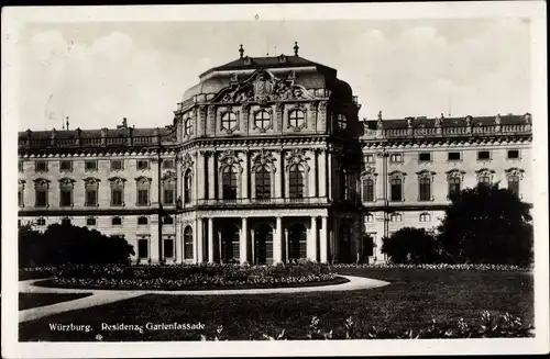 Ak Würzburg Unterfranken, Residenz, Gartenfassade, Hofgarten