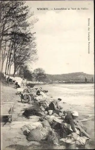 Ak Vichy Allier, Lavandieres au bord de l'Allier, Frauen beim Waschen