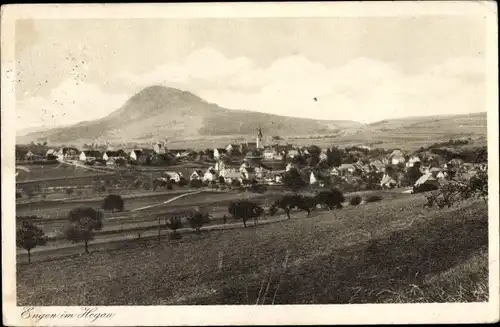 Ak Engen im Hegau, Blick aus der Ferne auf den Ort