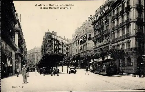 Ak Algier Alger Algerien, Rue de Constantine et rue Dumont d'Urville, Straßenbahn, Passanten
