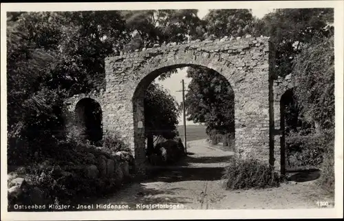 Ak Kloster Hiddensee Ostsee, Klostertorbogen