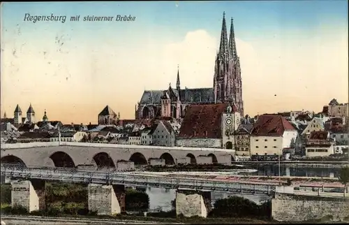 Ak Regensburg, Stadt mit steinerner Brücke und Dom