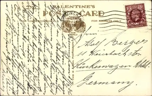 Ak Windsor Berkshire England, Windsor Castle, Guard leaving Windsor Castle