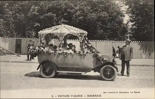 Ak Voiture Fleurie, Roseraie, mit Blumen geschmücktes Automobil