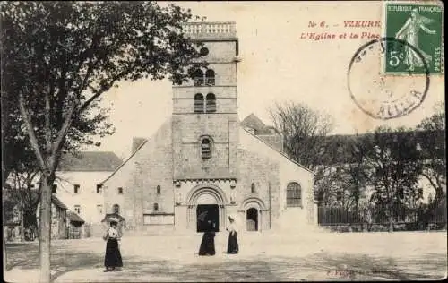 Ak Yzeure Allier, L'Eglise, La Place