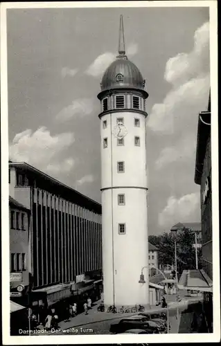 Ak Darmstadt in Hessen, Der weiße Turm, Straßenpartie